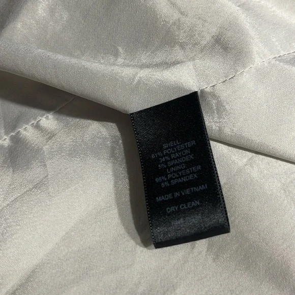 Express - Picture 6 of 6